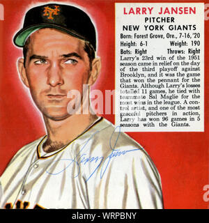 1950 baseball autographiée ère Larry Jansen carte illustrant un lanceur avec les Giants de New York. Banque D'Images