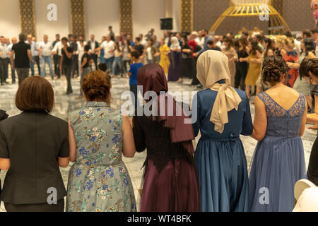 Un mariage kurde dans le nord du Kurdistan - Sud Est de la Turquie - Diyarbakir Banque D'Images