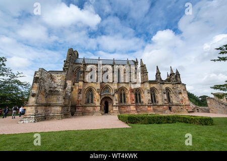 La Chapelle de Rosslyn, autrefois connu sous le nom de Collegiate Chapelle de St Matthieu, est une chapelle du xve siècle situé dans le village de Roslin, Midlothian, Ecosse Banque D'Images