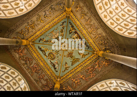 Art sur plafond dans Patuxay Banque D'Images