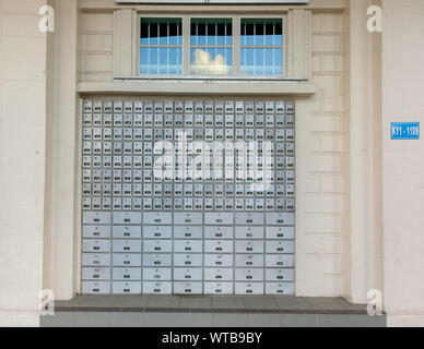 Grand Cayman, îles Caïmans, Nov 2018, Close up de George Town post office building Banque D'Images