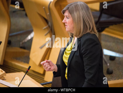 Edinburgh, Royaume-Uni. 5 septembre 2019. Sur la photo : Alison Johnstone MSP - Co-Leader du Scottish Green Party. Sport & Santé, sécurité sociale, les enfants et les jeunes. Débat du gouvernement écossais : éviter un pas de traiter la sortie de l'UE. Que le Parlement reconnaît que le Royaume-Uni ne devrait en aucun cas quitter l'UE sur un accord de non-base, et condamne la suspension du Premier Ministre du parlement britannique depuis le 9 septembre jusqu'au 14 octobre 2019. Le résultat de la division est : Pour 87, contre 28, abstentions 0. Colin Fisher/CDFIMAGES.COM Banque D'Images