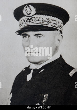 L'amiral Darlan, qui était à la recherche de passage au camp d'allie lorsqu'il a été assassiné le 24 décembre 1942. Banque D'Images