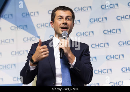 Washington, DC, USA. 10 Sep, 2019. 10 septembre 2019 - Washington, DC, United States : South Bend, Indiana Maire PETE BUTTIGIEG (D) lors de la Congressional Hispanic Caucus Institute Forum de la campagne présidentielle. Crédit : Michael Brochstein/ZUMA/Alamy Fil Live News Banque D'Images