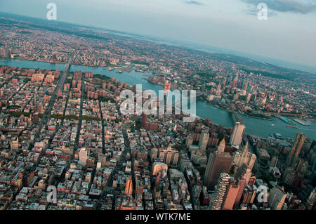 Vue d'hélicoptère de New York City (NYC), New York Banque D'Images