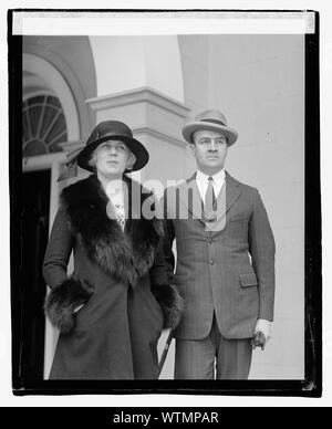 M. et Mme Warren Delano Robbins, 3/3/22 Banque D'Images