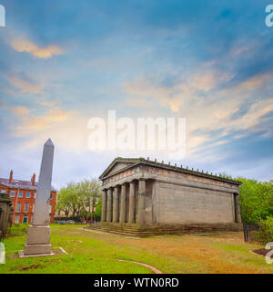 Liverpool, Royaume-Uni - 16 mai 2018 : Ancien Chaple de Saint Jame's Cemetery par John Foster de la cathédrale de Liverpool, l'Oratoire mémorial du 19e siècle maisons sculptu Banque D'Images