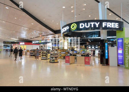 Auckland International Airport Terminal boutiques duty free . Banque D'Images