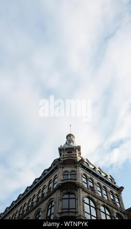 Laliberté store bâtiment dans le quartier Saint-Roch sur la rue Saint-Joseph à Québec, CA. Banque D'Images