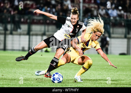 La Aurora de la Juventus, Femmes en action au cours de l'UEFA Women's Champions League match entre la Juventus et les femmes Les femmes de Barcelone au Stadio Giuseppe Banque D'Images