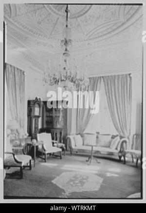 Mme J.L. Van Alen (Bruguiere), résidence à Wakehurst, Newport, Rhode Island. Banque D'Images