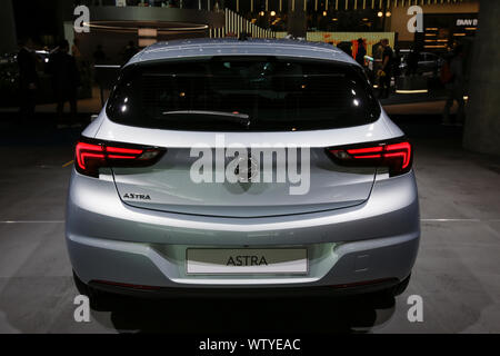 Francfort, Allemagne. Sep 11, 2019. Le constructeur automobile allemand Opel affiche l'Opel Astra à la 2019 Internationale Automobil-Ausstellung (AAI). (Photo de Michael Debets/Pacific Press) Credit : Pacific Press Agency/Alamy Live News Banque D'Images