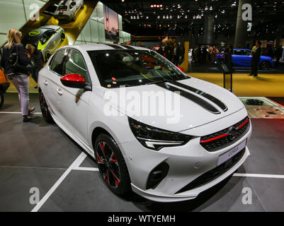 Francfort, Allemagne. Sep 11, 2019. Le constructeur automobile allemand Opel affiche le Opel Corsa au 2019 Internationale Automobil-Ausstellung (AAI). (Photo de Michael Debets/Pacific Press) Credit : Pacific Press Agency/Alamy Live News Banque D'Images