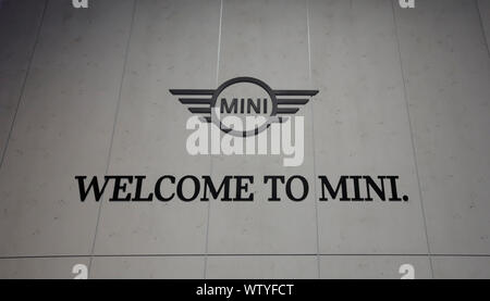 Francfort, Allemagne. Sep 11, 2019. Logo du constructeur automobile britannique à la Mini 2019 Internationale Automobil-Ausstellung (AAI). (Photo de Michael Debets/Pacific Press) Credit : Pacific Press Agency/Alamy Live News Banque D'Images