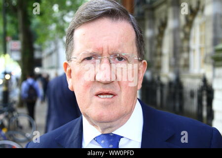 LORD ROBERTSON, ANCIEN SECRÉTAIRE GÉNÉRAL DE L'OTAN ORGANISATION DU TRAITÉ DE L'ATLANTIQUE NORD [ ], représenté à Westminster le 10 septembre 2019. Les politiciens du parti travailliste. Seigneurs et barons. Coopérative de travail et de la partie. BARON ROBERSON DE PORT ELLEN. Banque D'Images