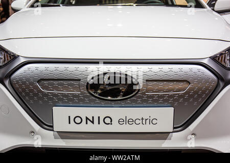 Francfort/Main, Allemagne. 10 Septembre, 2019. Salon International de l'Automobile de Francfort 2019, l'AIA, Internationale Automobil Ausstellung : Hyundai Ioniq voiture électrique. Crédit : Christian Lademann Banque D'Images