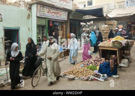 Egypte, Louxor, l'utilisation dans le monde entier | Souk de GI Banque D'Images