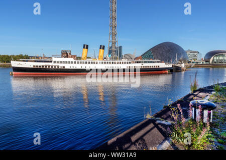 Bateau à vapeur TSS (Turbine) Queen Mary amarré sur la rivière Clyde au Musée des sciences et de la tour d'observation, Glasgow, Ecosse, Royaume-Uni. Banque D'Images