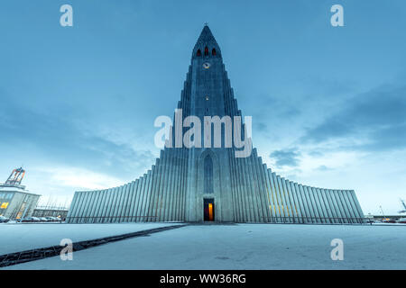 Hallgrímskirkja, église paroissiale luthérienne de Reykjavik, Islande Banque D'Images