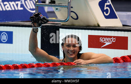 Alice la Grande-Bretagne célèbre remportant le Tai Women's 400m nage libre finale S8 pendant quatre jours du monde Para natation Championnats d'Allianz au Centre aquatique de Londres, Londres. Banque D'Images