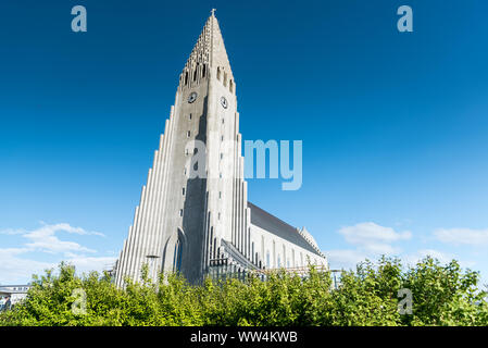 L'église Hallgrimskirkja à Reykjavik, Islande Banque D'Images