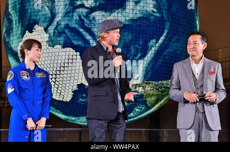 Tokyo, Japon. Sept 12, 2019. (L-R) ancien astronaute Naoko Yamazaki, Brad Pitt et ancien astronaute Mamoru Mouri assister à la conférence de presse de 'Ad Astra' au Musée National des Sciences Émergentes et de l'innovation, Miraikan à Tokyo, Japon le 12 septembre 2019. Credit : AFLO/Alamy Live News Banque D'Images