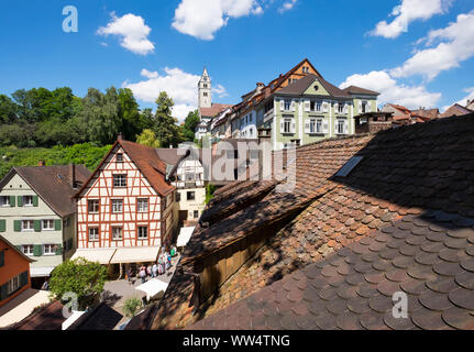 Toit de l'ancienne serrure et la ville haute, Meersburg, au bord du lac de Constance Lac de Constance district, en Haute Souabe, Bade-Wurtemberg, Allemagne Banque D'Images
