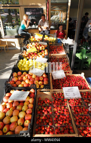 Marché de producteurs sur la Kaiser-Josef-Platz, Graz, en Styrie, Autriche Banque D'Images