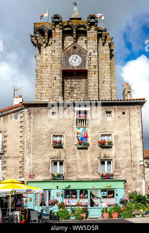 La Tour des Anglais, Saugues, Haute-Loire, Auvergne-Rhone-Alpes, France, Europe Banque D'Images