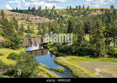 Manning-Rye palousienne dans le pont couvert de l'État de Washington, enjambe la rivière Palouse dans Colfax, WA Banque D'Images