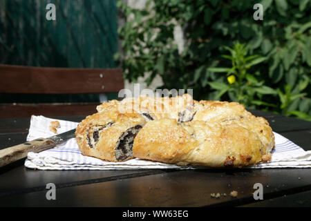 Pâtisserie gâteau typique de la couronne Katharinen, Château Hartenfels à Torgau, Saxe, Allemagne Banque D'Images