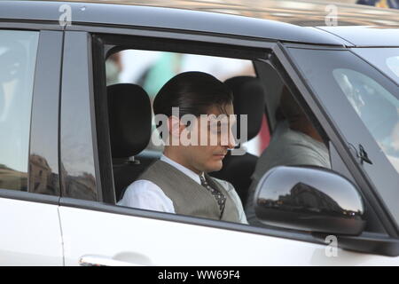 Napoli, Italie. Sep 12, 2019. Lino Guanciale, acteur et interprète d'Commissario Ricciardi sur plateau de cinéma Il Commissario Ricciardi à Naples. (Photo par Salvatore Esposito/Pacific Press) Credit : Pacific Press Agency/Alamy Live News Banque D'Images