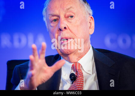 Businessman Thomas Boone Pickens Jr. (Mai 22, 1928 - Septembre 11, 2019) lors d'une conférence de Concordia à New York le 29 septembre 2014. Pickens est décédé à Dallas, Texas le 11 septembre 2019, âgé de 91 ans. Banque D'Images