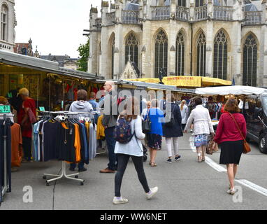 Louvain, Belgique 13 septembre 2019 : Marché hebdomadaire le vendredi. Banque D'Images