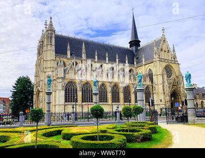 Bruxelles / Belgique - Juillet 8, 2019 : l'église de Notre-Dame du Sablon. Notre Dame du Sablon's Cathedral à Bruxelles, Belgique. Catholic Banque D'Images