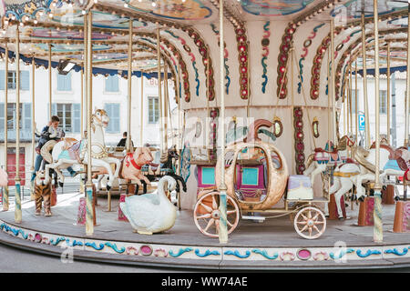 Carrousel en Arles, France Banque D'Images
