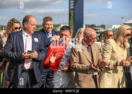 11 septembre 2019, l'Hippodrome de Doncaster, Doncaster, Angleterre ; William Hill St Leger Festival - DC Training & Development Services Ltd Leger Bug Day, 3:30 Leger Stakes Mondialiste Légendes classés ; Frankie Dettori avant la course Banque D'Images