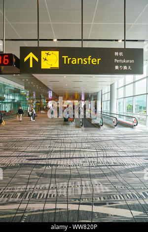 Singapour - CIRCA AVRIL 2019 : interior shot de l'aéroport Singapour Changi. Banque D'Images