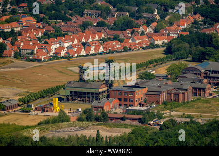 Business Park, quartier industriel Zeche Westfalen, headframes, tours d'enroulement, Guissen, Ahlen, Ruhr, Rhénanie du Nord-Westphalie, Allemagne Banque D'Images