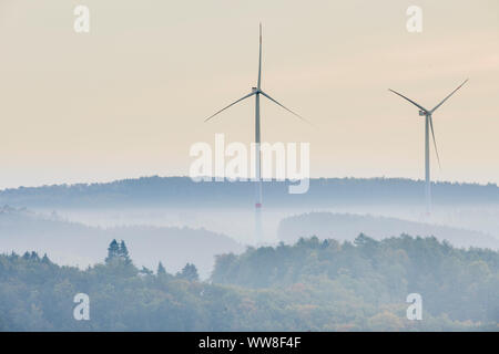 Éoliennes sur le sud du côté de Haarstrang, RÃ¼then¶BÃ Soester, EDR, Allemagne, Banque D'Images