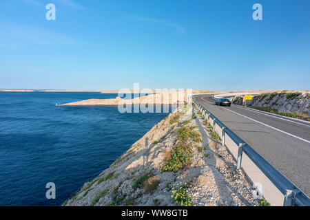 La plupart Paski pont qui relie la partie continentale de la Croatie et de l'île de Pag, Zara, Zadar, Croatie, Dalmatie Comté Banque D'Images