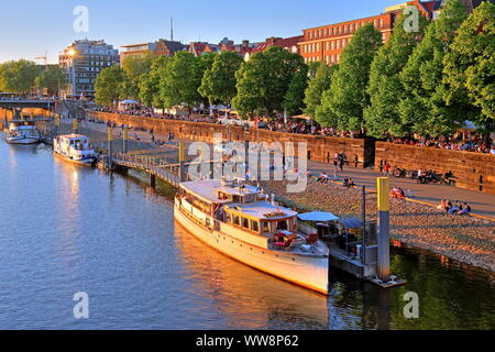 Weserpromenade Schlachte en face de la vieille ville, de Brême, de l'état de Brême, dans le Nord de l'Allemagne, Allemagne Banque D'Images