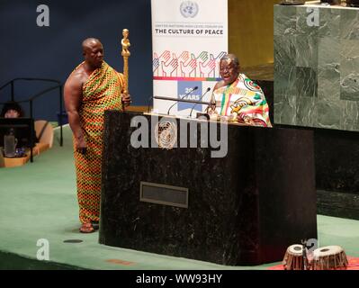 Organisation des Nations Unies, New York, USA, 13 Septembre, 2019 - Otumfuo Osei Tutu II, Asantehene', 'Roi de l'Ashanti Royaume de la République du Ghana s'exprime à l'Assemblée générale des Nations Unies aujourd'hui au siège des Nations Unies à New York.Photo : Luiz Rampelotto/EuropaNewswire Crédit photo obligatoire. Dans le monde d'utilisation | Banque D'Images