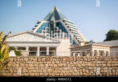 Beau design moderne inspiré par la conception de l'architecture de l'ancienne Egypte - pharaons et d'anciens symboles de l'Égypte Banque D'Images