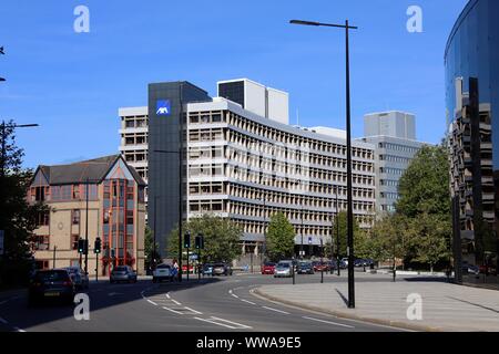 Ipswich, Suffolk, UK - 14 septembre 2019 : AXA Assurances Bureaux de l'entreprise sur la route. Banque D'Images