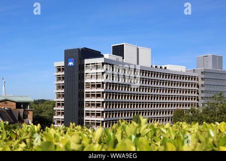 Ipswich, Suffolk, UK - 14 septembre 2019 : AXA Assurances Bureaux de l'entreprise sur la route. Banque D'Images