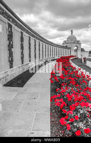 Cimetière de Tyne Cot & Memorial, le plus grand cimetière militaire à Zonnebeke, près de la ville d'Ypres en Flandre Occidentale sur le saillant de la Belgique Banque D'Images