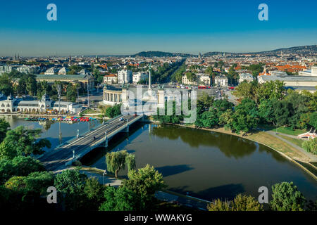 Panorama de l'antenne, Varosliget Place des Héros à Budapest Hongrie Banque D'Images