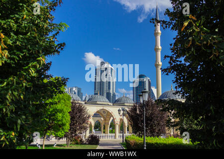 Mosquée Akhmad Kadyrov (officiellement connu comme le Cœur de la Tchétchénie) à Grozny, Russie Banque D'Images