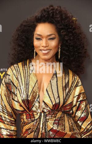 LOS ANGELES, CALIFORNIE - 14 septembre 2019 Angela Bassett assiste à la Creative Arts Emmy Awards le 14 septembre 2019 à Los Angeles, Californie. Credit : Faye Sadou/MediaPunch Banque D'Images